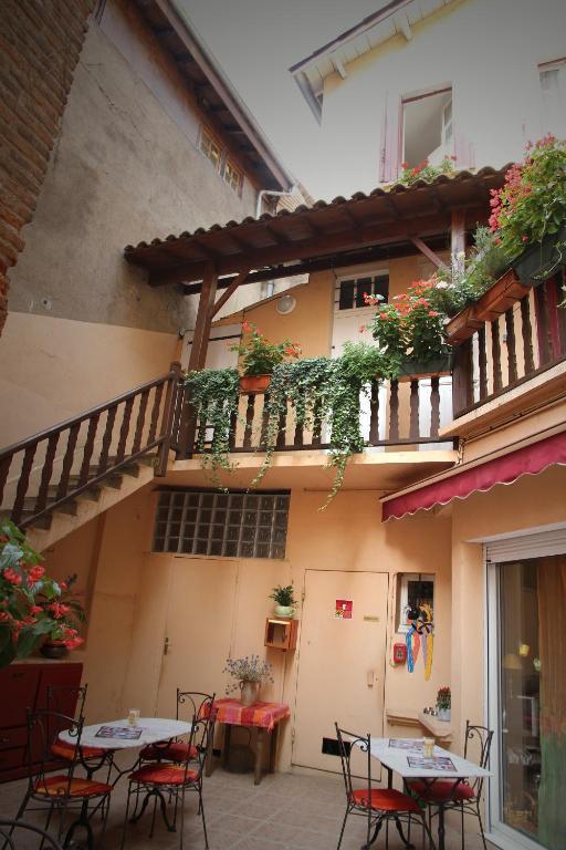 Logis Hotel Saint Clair Albi Exterior photo